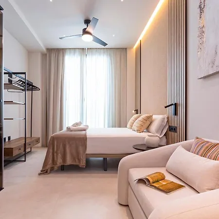 Magnificent Renovated 2bd 2bth Duplex With Terrace - Centre Appartement