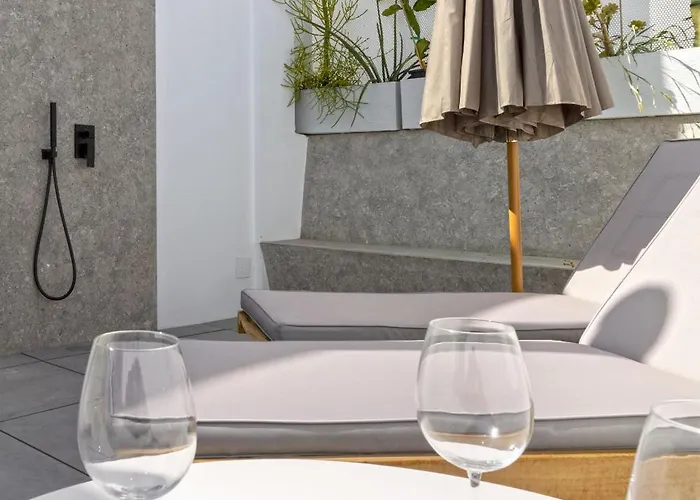 Magnificent Renovated Terrace Duplex 2hab 2baths * Màlaga